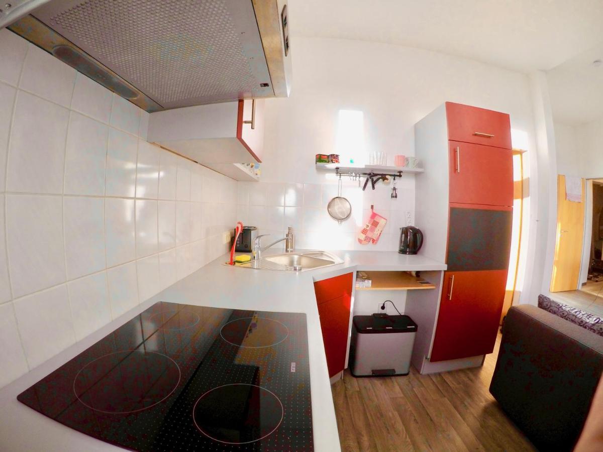 Vivid - Studioapartment Mit Balkon - Netflix - Wlan Вильгельмсхафен Экстерьер фото